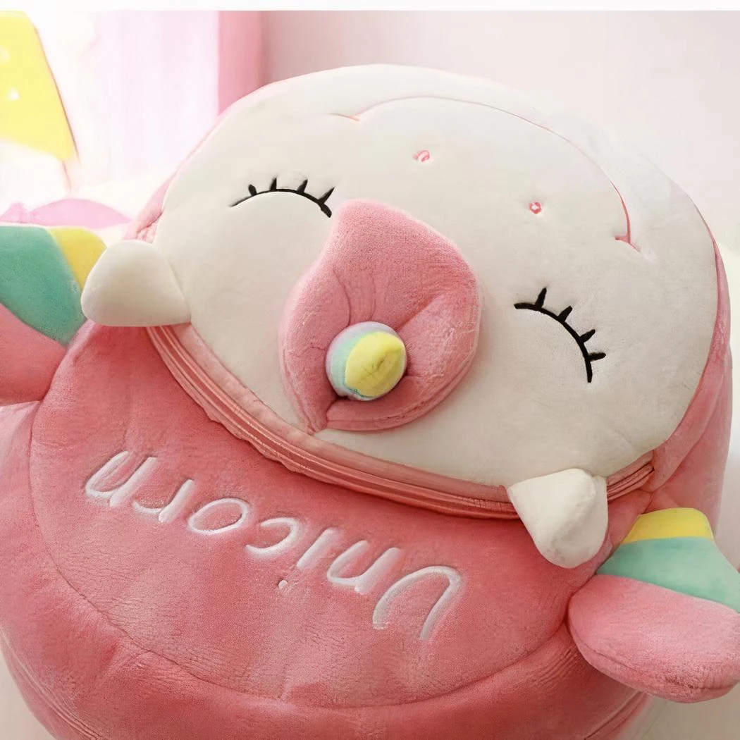 Petit Sac à Dos En Peluche D’une Licorne Souriante – Image 6