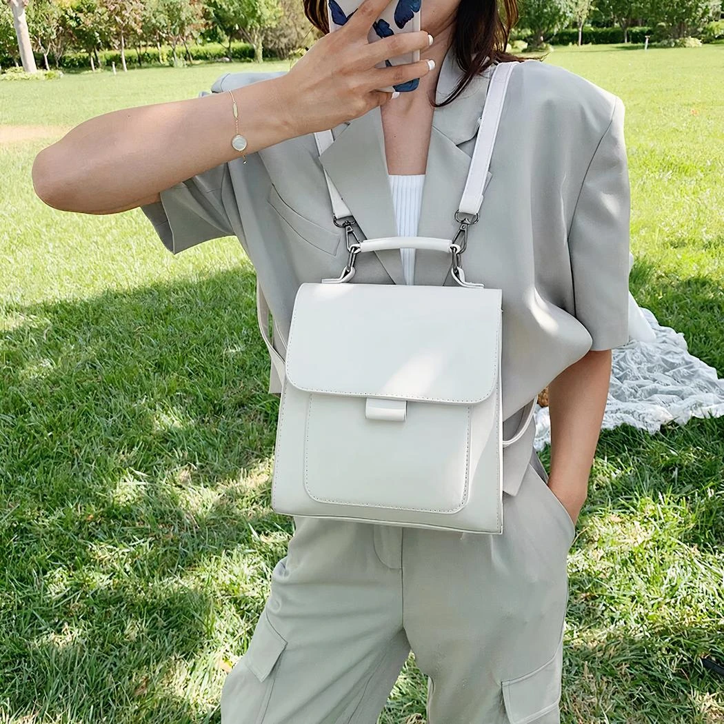 Sac à Dos Femme Petit Format Lignes épurées – Image 12