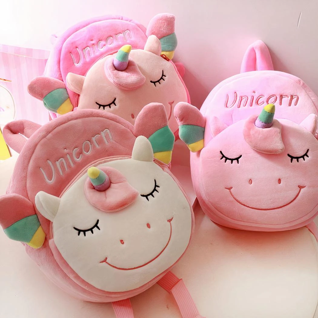 Petit Sac à Dos En Peluche D’une Licorne Souriante – Image 5